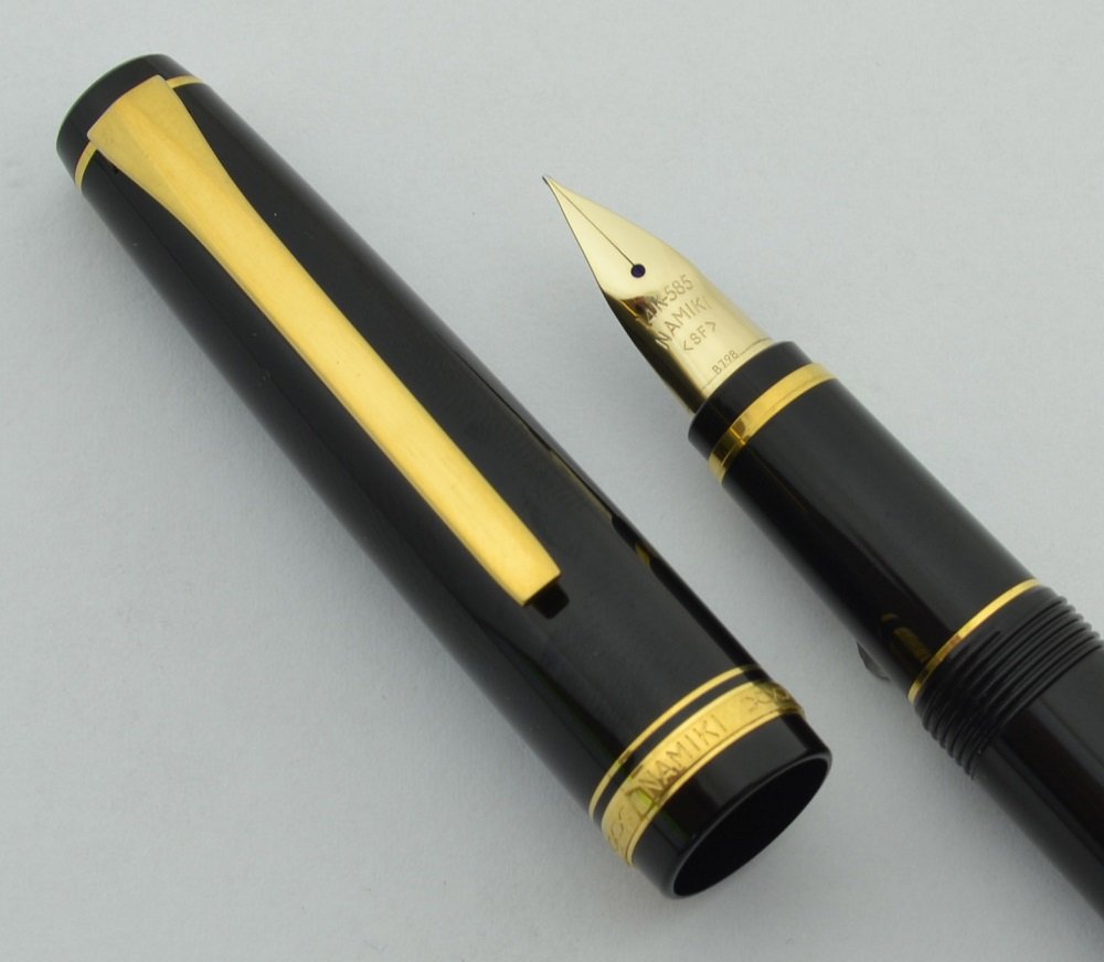 NAMIKI Falcon ナミキ ファルコン 万年筆 14K-585 SB Namiki Falcon Fountain Pen - Black w Gold Trim, Flexible SF 14k
